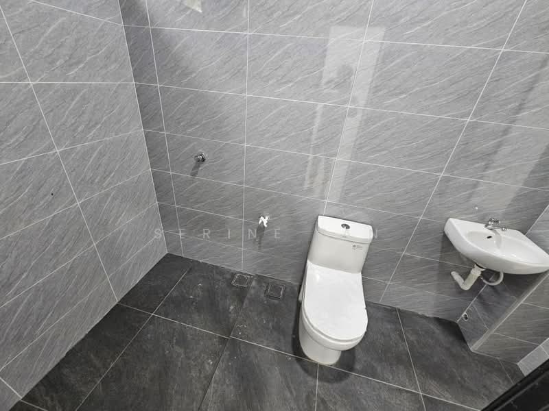 Rumah Teres 2 Tingkat untuk Disewa di Iskandar Puteri (Nusajaya) (Johor) - Serine Tan - Bathroom - PropertyGuru.com.my