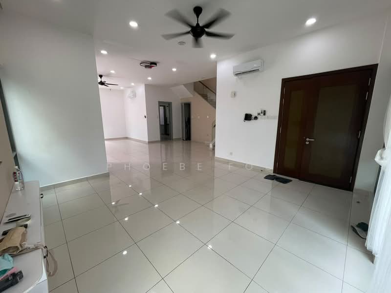 Bungalow for Sale in Taman Molek (Johor Bahru) - Phoebe Foo - PropertyGuru.com.my