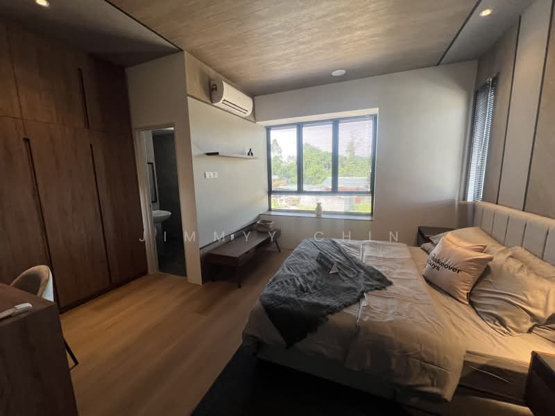Townhouse for Sale in Siburan (Kuching) - Jimmyy Chin - Bedroom - PropertyGuru.com.my