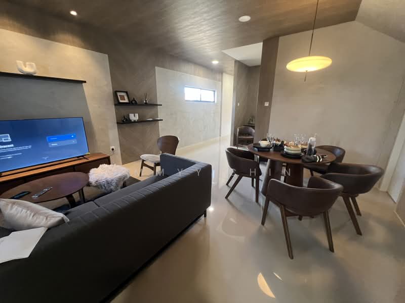 Townhouse for Sale in Siburan (Kuching) - Jimmyy Chin - Living Room - PropertyGuru.com.my