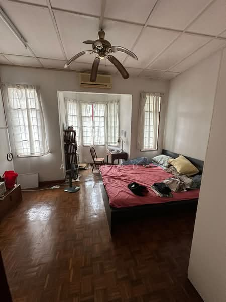 2-storey Terraced House for Sale in Bandar Sri Damansara (Selangor) - Admend . - Bedroom - PropertyGuru.com.my