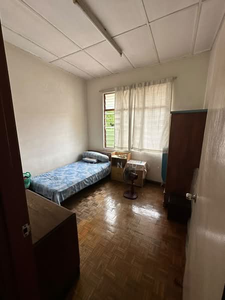 2-storey Terraced House for Sale in Bandar Sri Damansara (Selangor) - Admend . - Bedroom - PropertyGuru.com.my