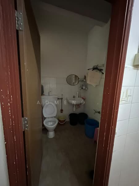 2-storey Terraced House for Sale in Bandar Sri Damansara (Selangor) - Admend . - Bathroom - PropertyGuru.com.my