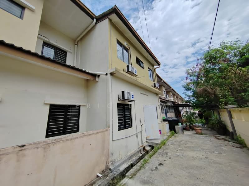 Terraced House for Sale in Bandar Mahkota Cheras (Cheras) - Eric Liew - Exterior - PropertyGuru.com.my