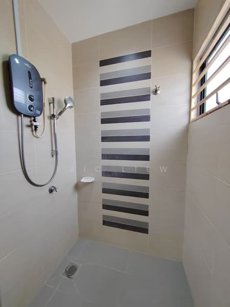 Terraced House for Sale in Bandar Mahkota Cheras (Cheras) - Eric Liew - Bathroom - PropertyGuru.com.my