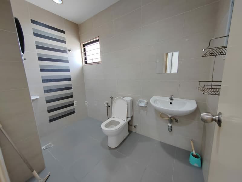 Terraced House for Sale in Bandar Mahkota Cheras (Cheras) - Eric Liew - Bathroom - PropertyGuru.com.my
