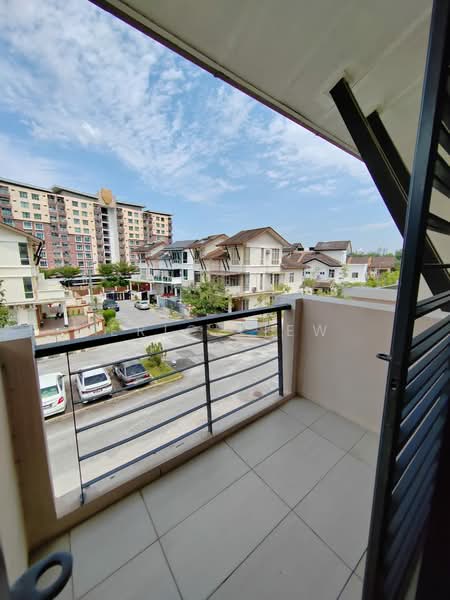 Terraced House for Sale in Bandar Mahkota Cheras (Cheras) - Eric Liew - Balcony - PropertyGuru.com.my