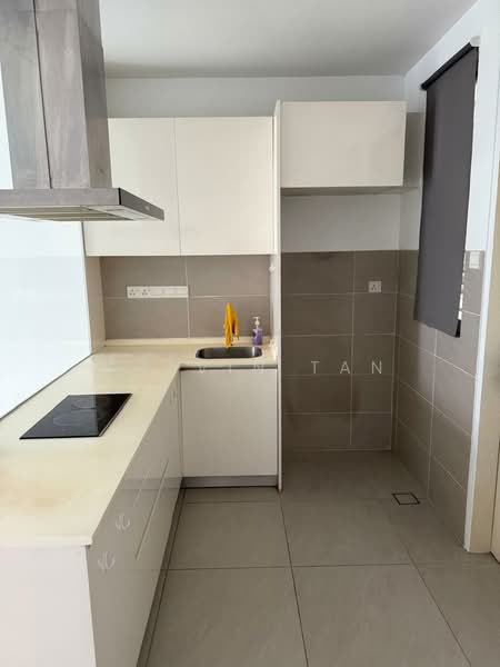 Servis Apartment untuk Dijual di Nova Saujana - Calvin Tan - Kitchen - PropertyGuru.com.my