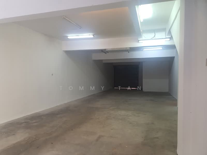 Kedai / Pejabat untuk Dijual di Taman Rakan (Kajang) - Tommy Tan - Interior - PropertyGuru.com.my