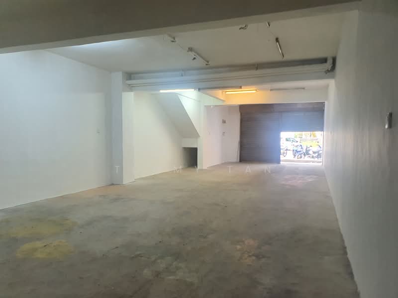 Kedai / Pejabat untuk Dijual di Taman Rakan (Kajang) - Tommy Tan - Interior - PropertyGuru.com.my