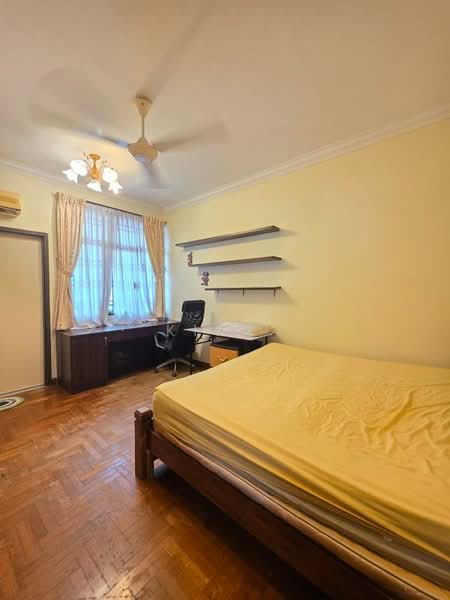 Semi-Detached House for Rent in Taman Impian Emas (Skudai) - Kim . - Bedroom - PropertyGuru.com.my