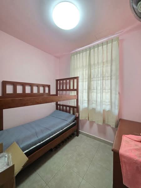 Semi-Detached House for Rent in Taman Impian Emas (Skudai) - Kim . - Bedroom - PropertyGuru.com.my