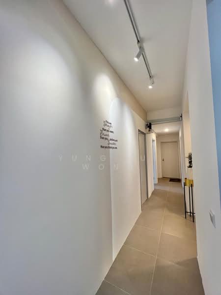 Service Residence for Rent at Suite Enesta - Yung Hui Wong - Corridor - PropertyGuru.com.my