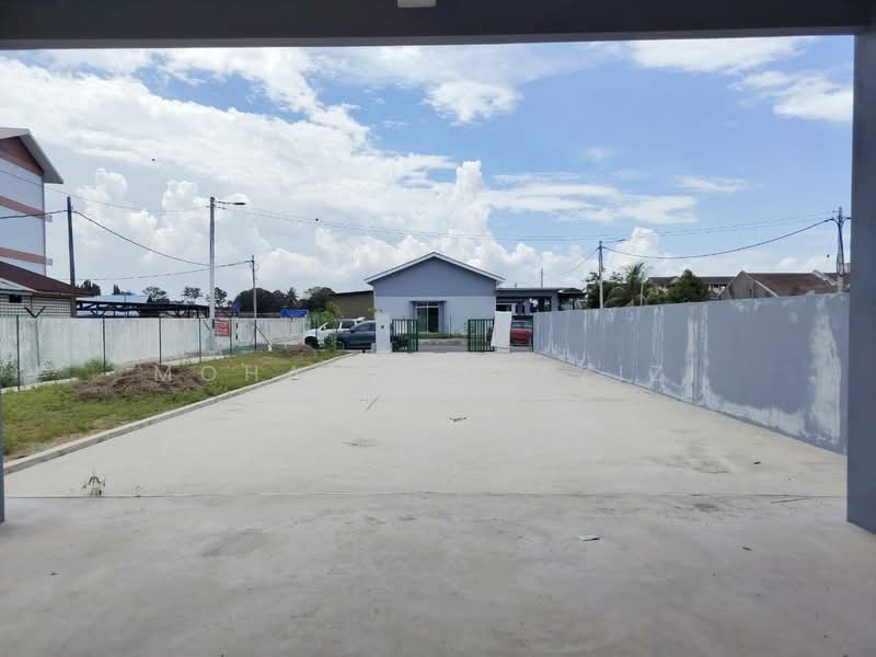 Semi-Detached House for Sale in Perkampungan Seri Damai Aman (Kuantan) - Mohammad Azizi - PropertyGuru.com.my