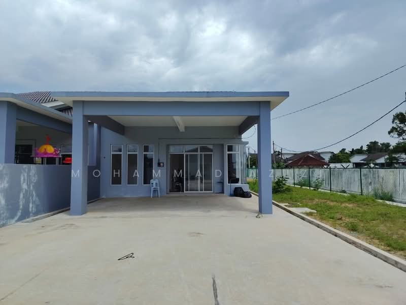 Semi-Detached House for Sale in Perkampungan Seri Damai Aman (Kuantan) - Mohammad Azizi - PropertyGuru.com.my