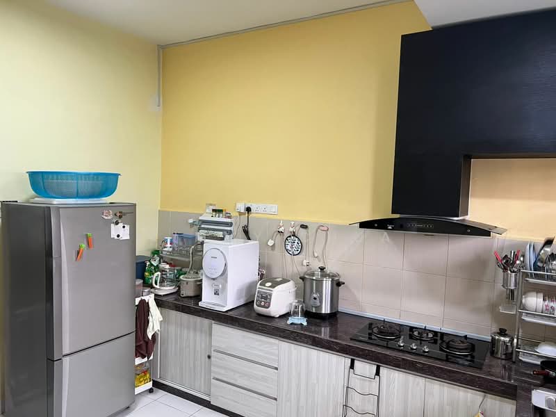 2-storey Terraced House for Sale in Semenyih (Selangor) - Kimmy Chua - Kitchen - PropertyGuru.com.my