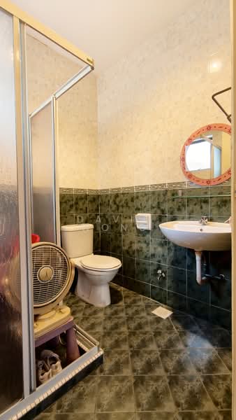 Semi-Detached House for Sale in Ipoh (Perak) - David Wong - Bathroom - PropertyGuru.com.my