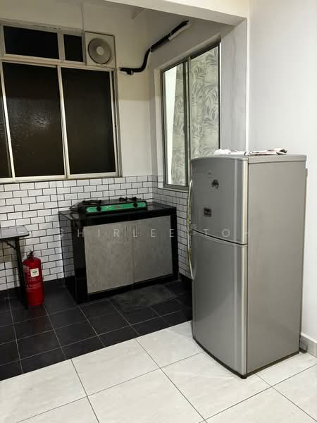 Service Residence for Rent at BSP 21 - Shirlee Toh - Kitchen - PropertyGuru.com.my