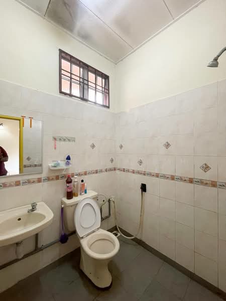 Rumah Teres 2-Tingkat untuk Dijual di Bandar Baru Bangi (Selangor) - Zairul Asrah Zulkefli - Bathroom - PropertyGuru.com.my