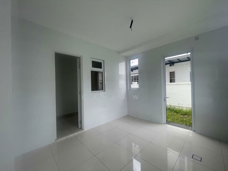 Rumah Berkembar untuk Dijual di Eco Majestic (Semenyih) - CK Law - Interior - PropertyGuru.com.my