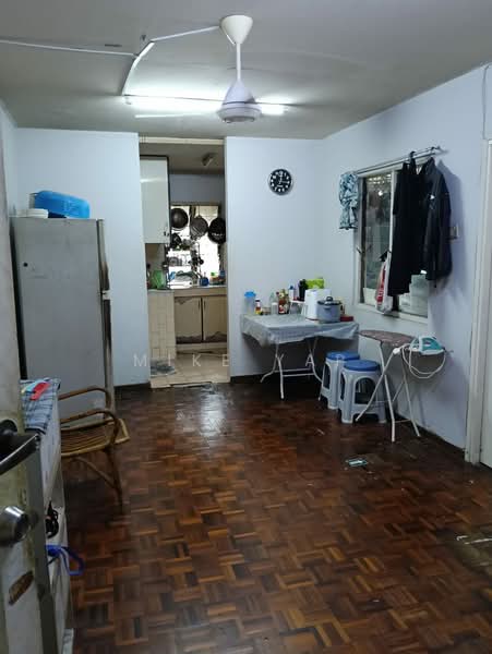 Flat for Sale at Seksyen 2 Wangsa Maju Flat - Mike Yap - Kitchen - PropertyGuru.com.my