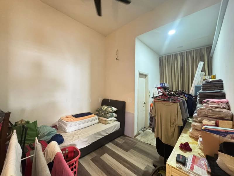 Rumah Berkembar untuk Dijual di U12, Taman Cahaya Alam (Shah Alam) - Ashraff Daniel - PropertyGuru.com.my