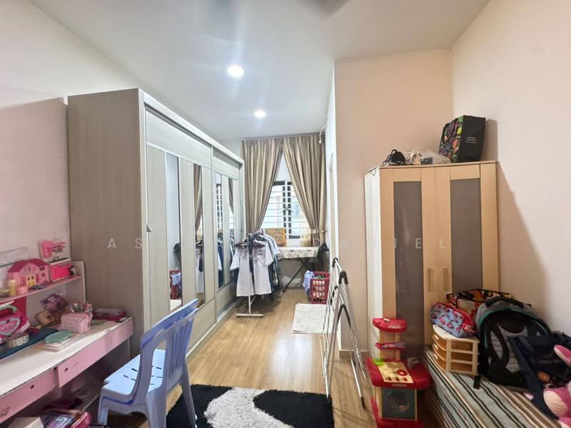 Rumah Berkembar untuk Dijual di U12, Taman Cahaya Alam (Shah Alam) - Ashraff Daniel - PropertyGuru.com.my