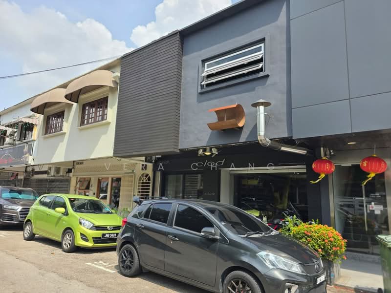 Shop for Rent in Taman Melodies (Johor Bahru) - Vera Chang - Exterior - PropertyGuru.com.my