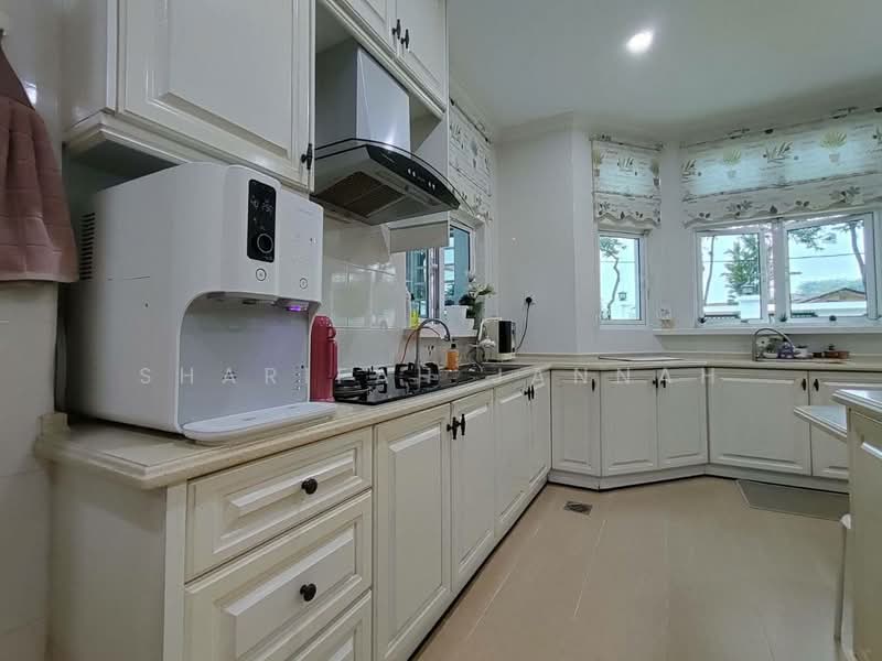 Bungalow for Sale in Shah Alam (Selangor) - Sharifah Jannah - Kitchen - PropertyGuru.com.my