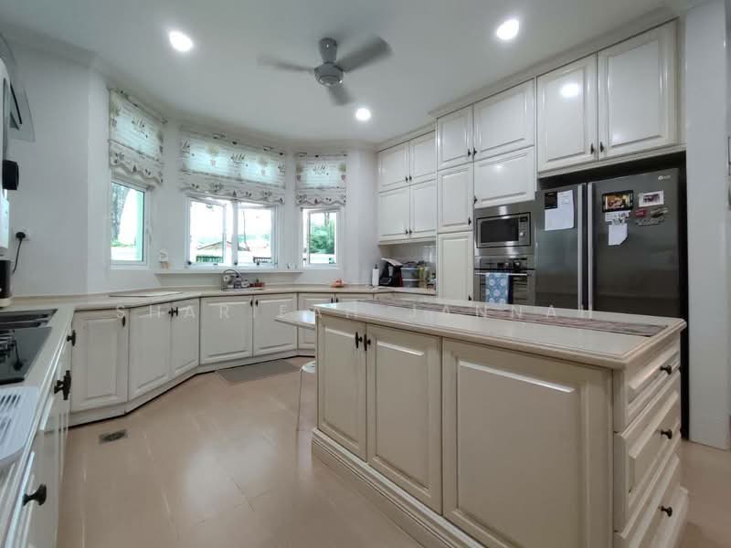Bungalow for Sale in Shah Alam (Selangor) - Sharifah Jannah - Kitchen - PropertyGuru.com.my