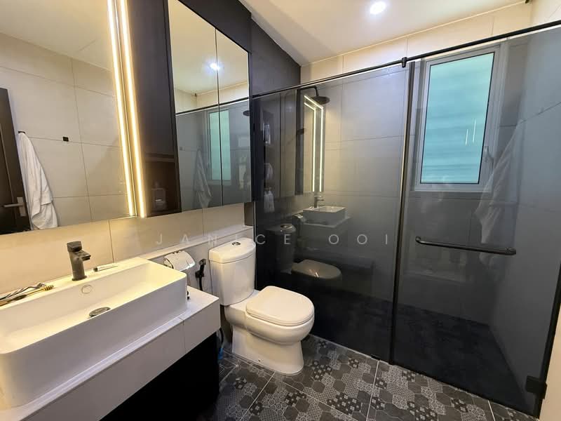 Rumah Teres 3.5 Tingkat untuk Dijual di Bayan Lepas (Penang) - Janice Ooi - PropertyGuru.com.my