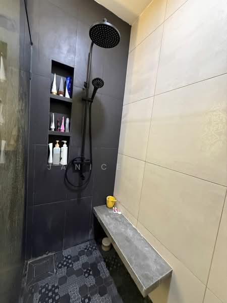 Rumah Teres 3.5 Tingkat untuk Dijual di Bayan Lepas (Penang) - Janice Ooi - PropertyGuru.com.my