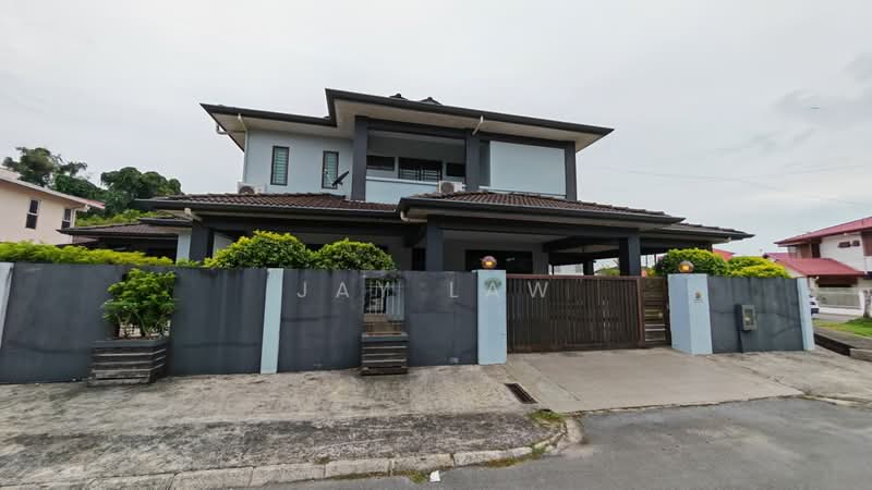 Rumah Berkembar untuk Dijual di Tabuan Jaya (Kuching) - Jay Law - PropertyGuru.com.my