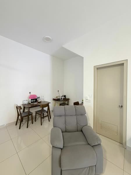 Semi-Detached House for Sale in Telok Panglima Garang (Selangor) - Jack Lim - Living Room - PropertyGuru.com.my