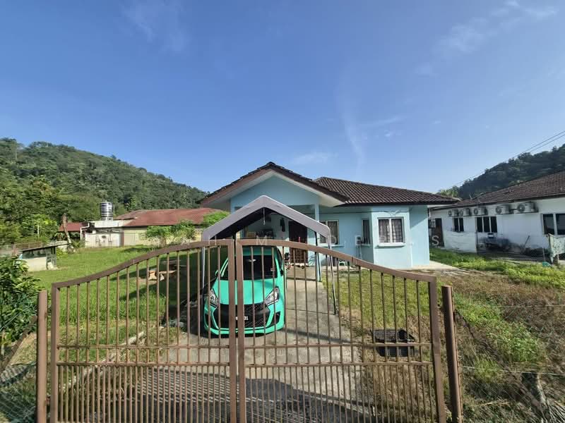 Bungalow for Sale in Serendah (Selangor) - Ibrahim Iderus - Exterior - PropertyGuru.com.my