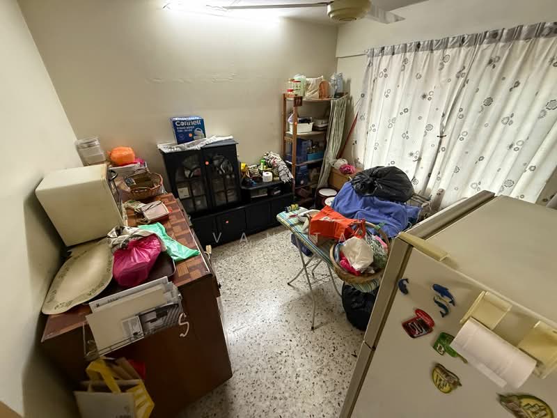 Rumah Flat untuk Dijual di Flat PKNS Seksyen 19 - Vivan Tan - Interior - PropertyGuru.com.my