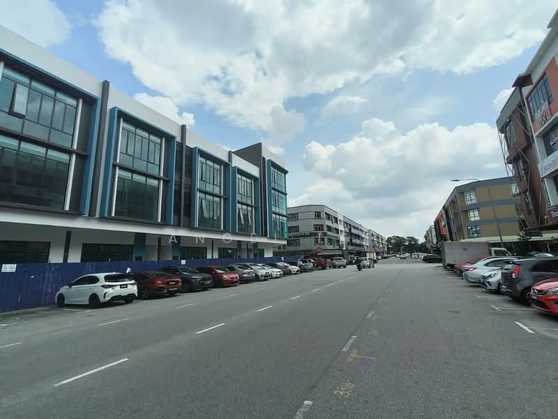Kedai / Pejabat untuk Disewa di Bandar Baru Permas Jaya (Permas Jaya) - Angel Lee - Exterior - PropertyGuru.com.my
