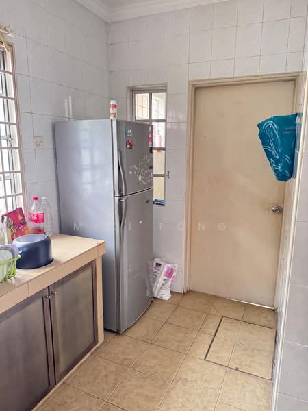 2-storey Terraced House for Sale in Usj 11 (Subang Jaya) - Miki Fong - Kitchen - PropertyGuru.com.my