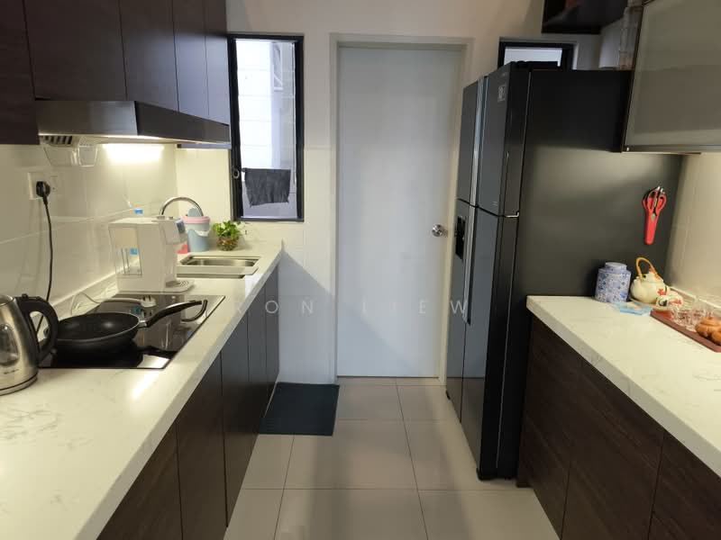 Servis Apartment untuk Disewa di 8 Kinrara - Ron Liew - Kitchen - PropertyGuru.com.my