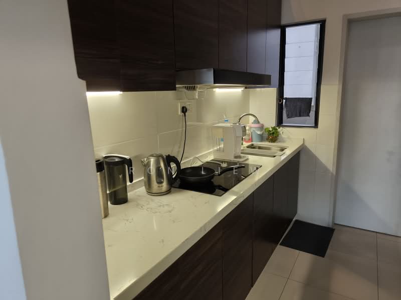 Servis Apartment untuk Disewa di 8 Kinrara - Ron Liew - Kitchen - PropertyGuru.com.my