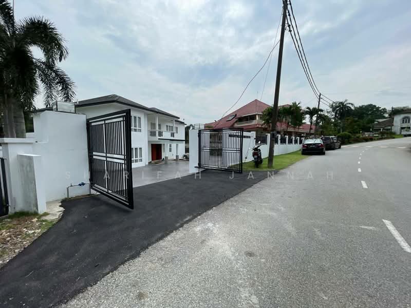 Bungalow for Sale in Country Heights (Kajang) - Sharifah Jannah - Exterior - PropertyGuru.com.my