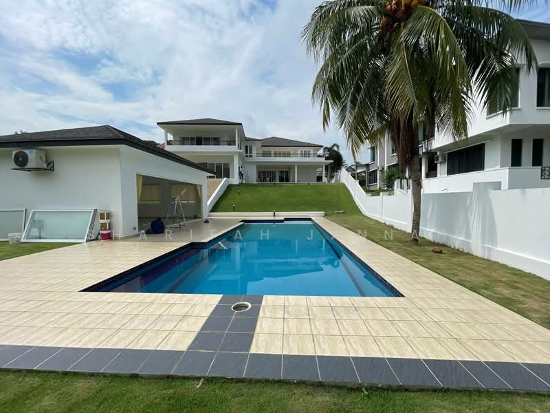 Bungalow for Sale in Country Heights (Kajang) - Sharifah Jannah - Exterior - PropertyGuru.com.my