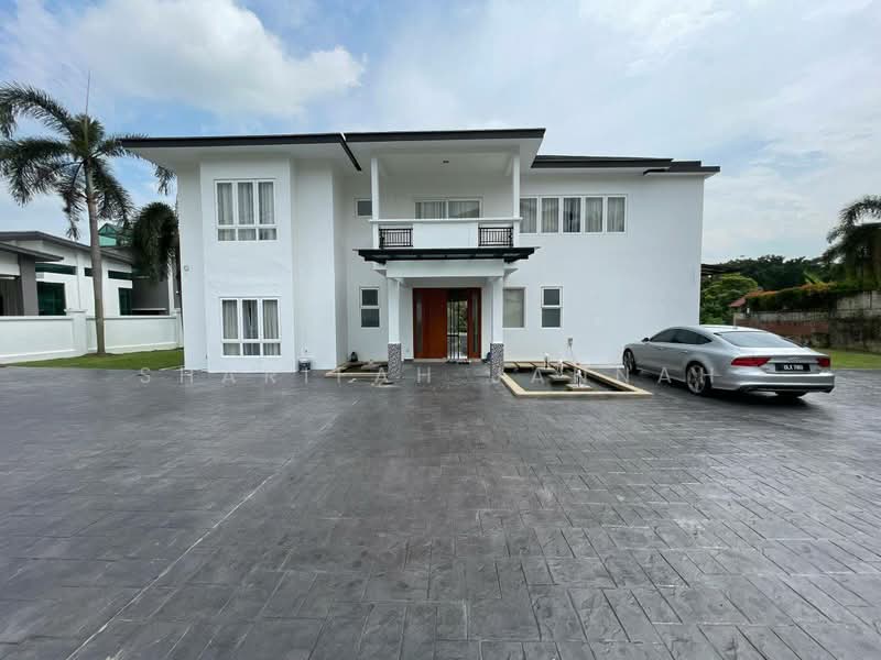 Bungalow for Sale in Country Heights (Kajang) - Sharifah Jannah - Exterior - PropertyGuru.com.my