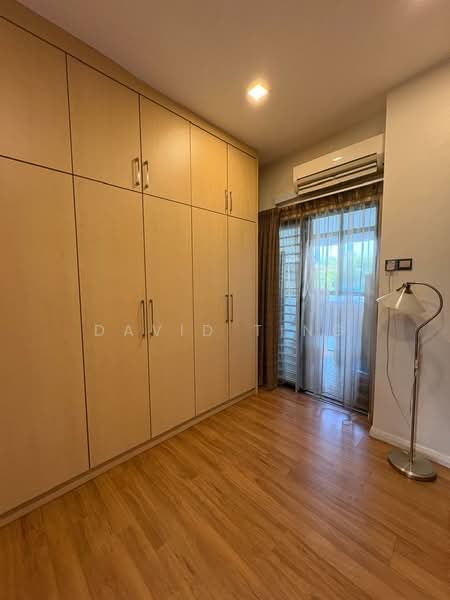 3-storey Terraced House for Sale in Lake Fields (Sungai Besi) - David Ting - PropertyGuru.com.my