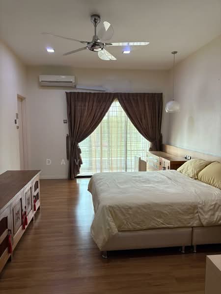 3-storey Terraced House for Sale in Lake Fields (Sungai Besi) - David Ting - PropertyGuru.com.my