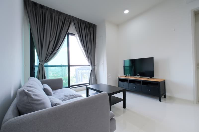Servis Apartment untuk Disewa di Residensi Solaris Parq - Wanlu Sang - Living Room - PropertyGuru.com.my