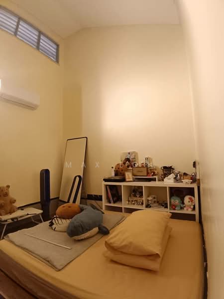 Rumah Teres 1 Tingkat untuk Dijual di Taman Molek (Johor Bahru) - Max Loh - Bedroom - PropertyGuru.com.my