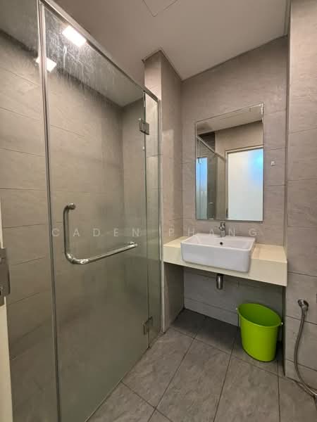 Condominium for Rent at Vivo Residential Suites - Caden Phang - Bathroom - PropertyGuru.com.my