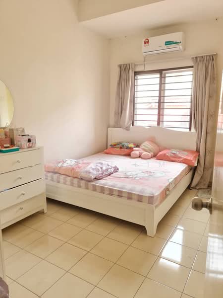 2-storey Terraced House for Rent in Taman Puncak Saujana (Kajang) - Wayne Lim - Bedroom - PropertyGuru.com.my