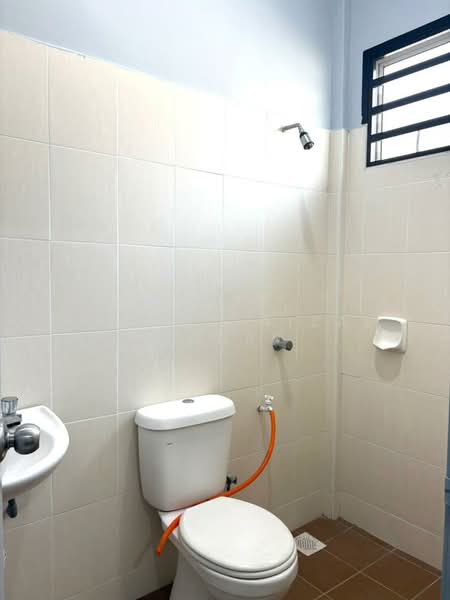 1-storey Terraced House for Sale in Taman Bukit Katil Damai (Bukit Katil) - Ahmad Faizal Basri - Bathroom - PropertyGuru.com.my